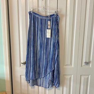 Tommy Bahama divine lines faux wrap blue maxi skirt NWT Size 10 Non smoking home